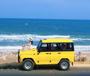 Tour Xe Jeep Mũi Né Có Phù Hợp Với Người Đi Một Mình Không?