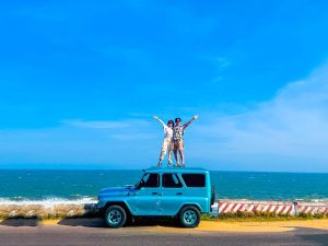 Tour Xe Jeep Mũi Né Có Phù Hợp Với Người Đi Một Mình Không?